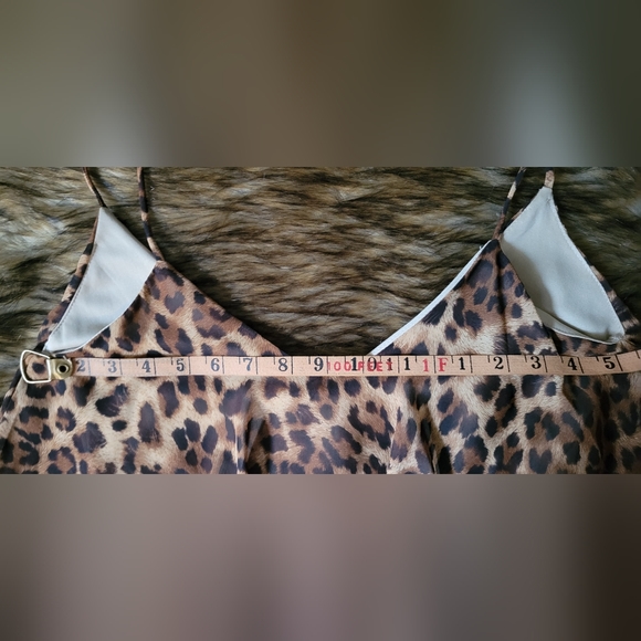 'Lovely day' Leopard Print Crop Top With Bra Shelf Lining - Picture 9 of 10
